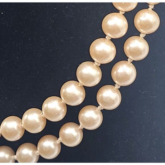 Vintage 50s Double Strand Simualted Pearl Necklace 18in - Picture 1 of 4